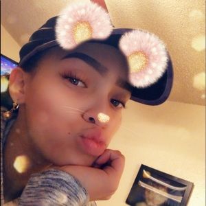 Meet your Posher, Kaykay